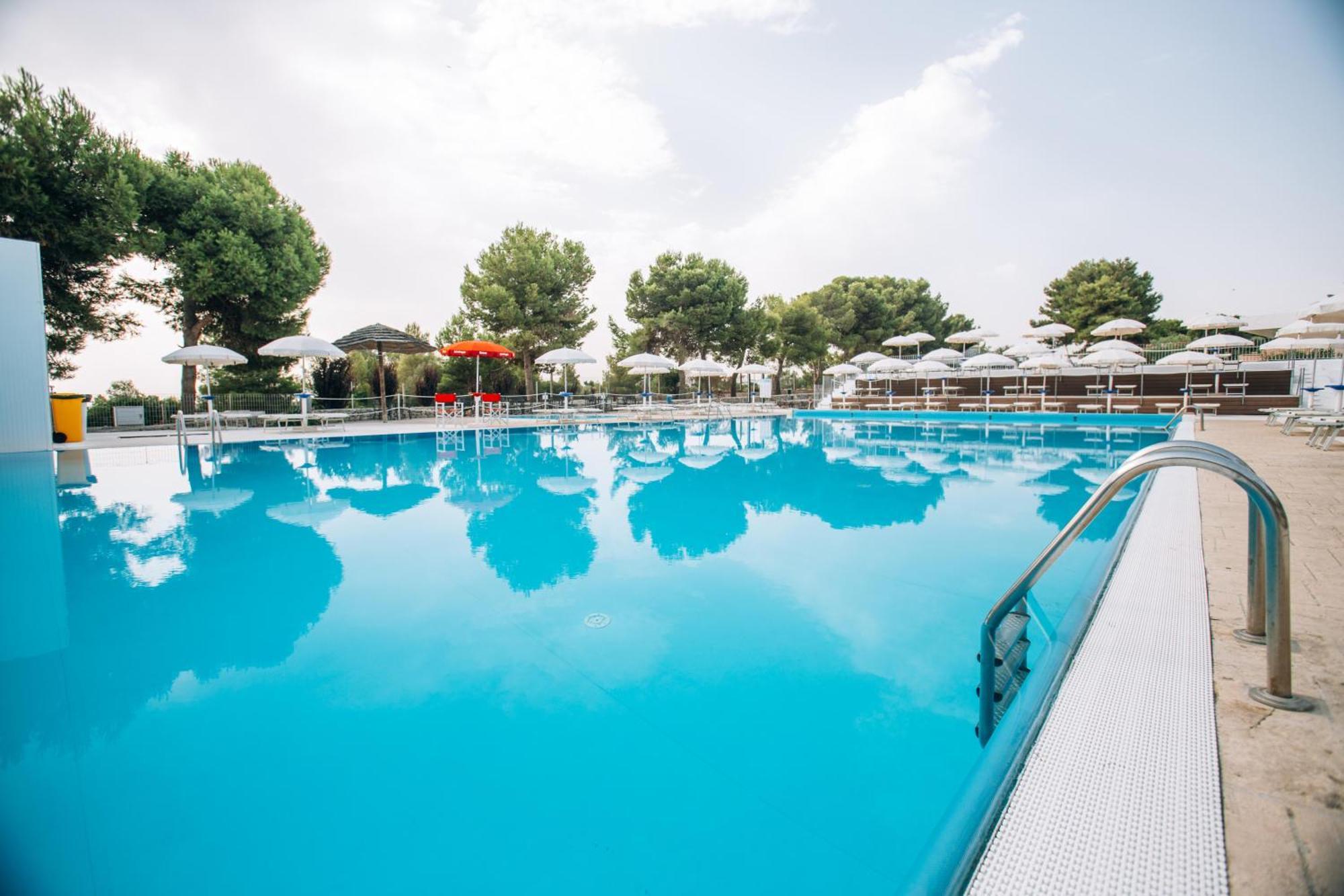 Porto Giardino - Cdshotels โมโนโปลี ภายนอก รูปภาพ